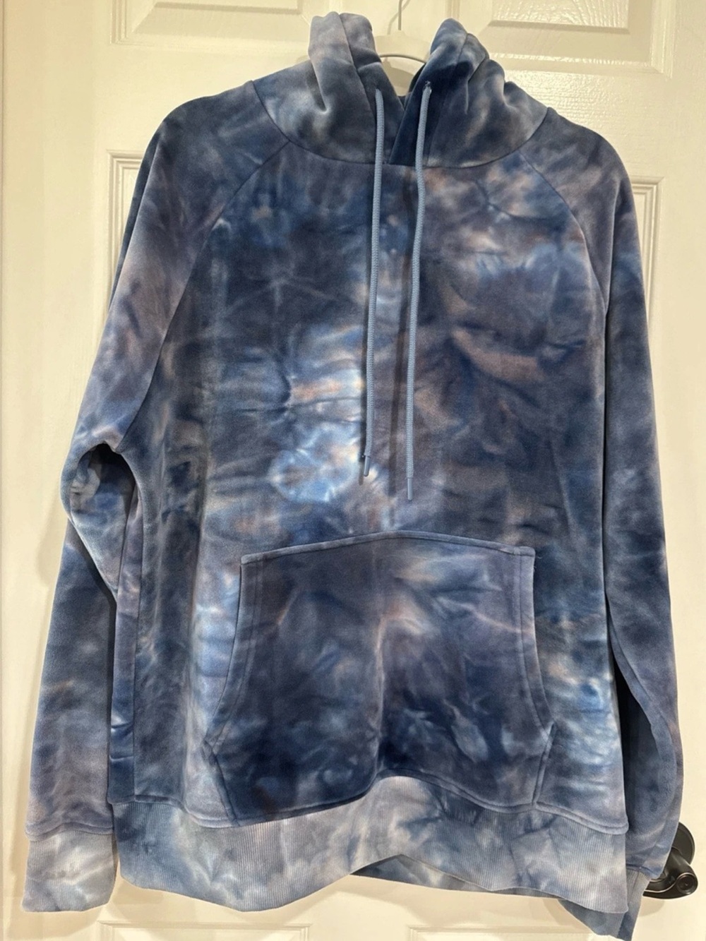 Spark Paws Adult Unisex XL Pullover Hooded Sweatshirt Blue Tie-Dye Super Soft